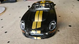 Shelby Cobra Series 1 1:18