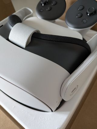 Visore Meta Quest 3S 128 GB, NUOVO