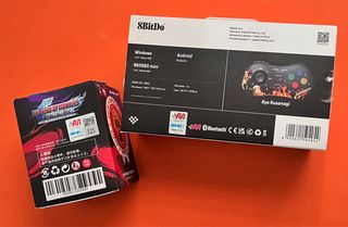 Mando 8BitDo x SNK king of fighter + item