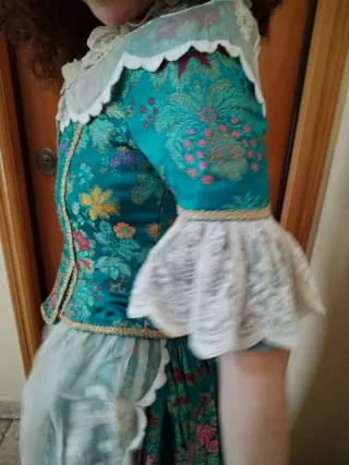 Traje de Fallera