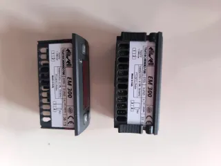 2 x Eliwell EM 300 Termómetros