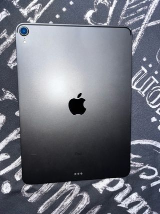 Apple iPad Pro 11 2018 Plata