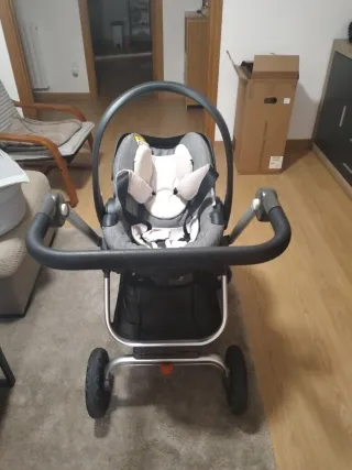 Carro Bebé con Capazo y Maxi-Cosi marca Stokke