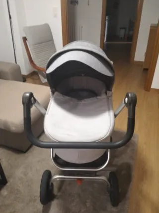 Carro Bebé con Capazo y Maxi-Cosi marca Stokke