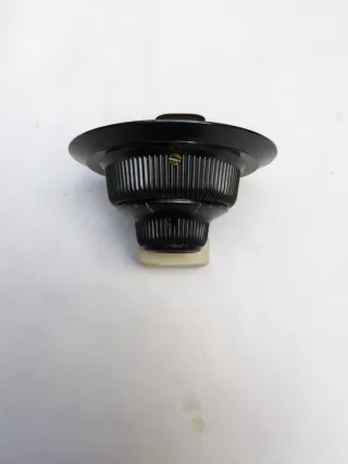 Botón mando radio antigua