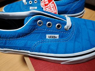 Bambas Vans NUEVAS con Caja
