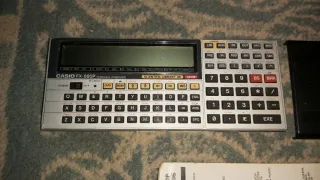 Calculadora Casio FX-880P