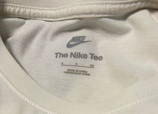 Nike Sportswear Camiseta Blanca Unisex