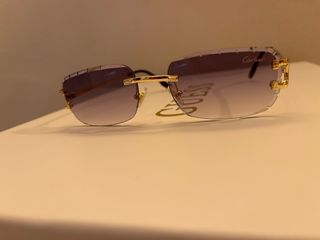 Gafas Cartier Doradas y Moradas