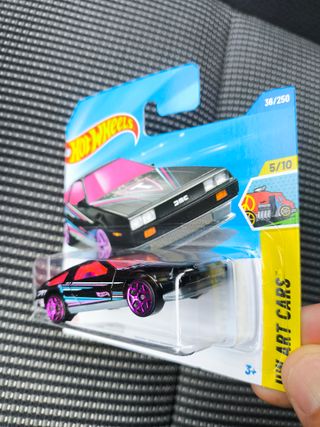 Hot Wheels DMC DeLorean 36/250