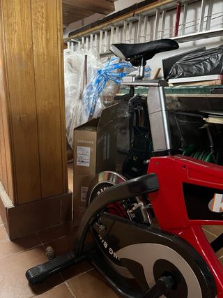 Bicicleta Estática Goka Roja