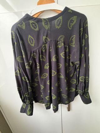 Camisa Bimba y Lola Talla XS Estampado Ojos