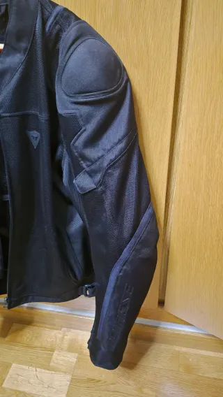 Chaqueta Moto Dainese Negra