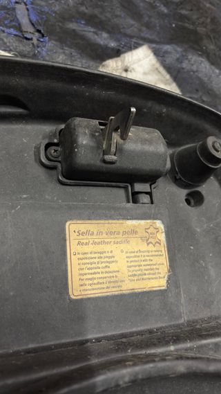 ASIENTO VESPA LXV