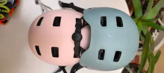 Casco Oxelo Patines y Skate Rosa. Talla 52-55 cm