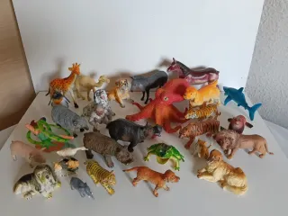 Lote figuras animales