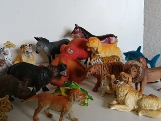 Lote figuras animales