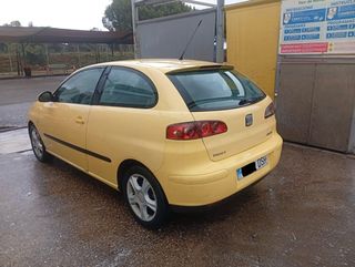 SEAT Ibiza 2005