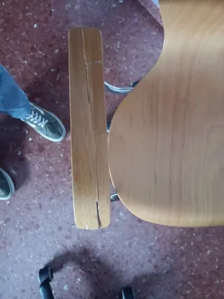 Silla de oficina madera y metal