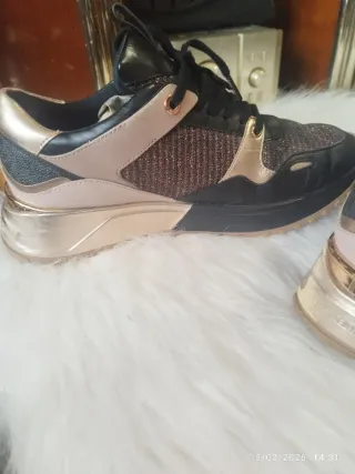 Zapatillas Michael Kors Originales Negro/Dorado