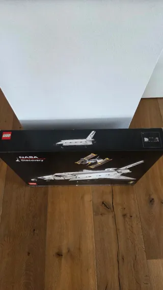 Lego Space Shuttle 10283