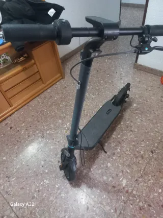 Patinete Eléctrico Gris osado moy poco
