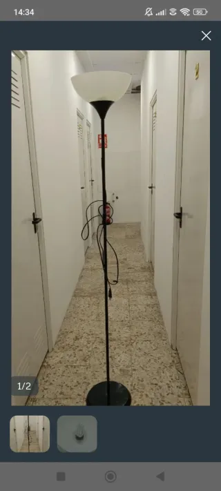 Lámpara de pie moderna