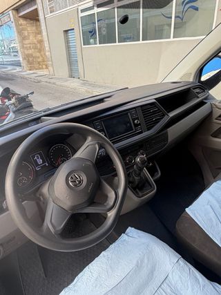 Volkswagen Transporter T6 2020