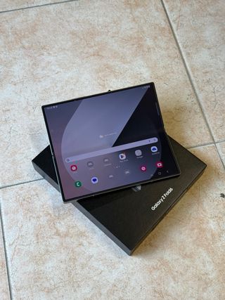 Samsung Z Fold 6 256GB Come Nuovo