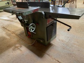 Máquina combinada carpintería