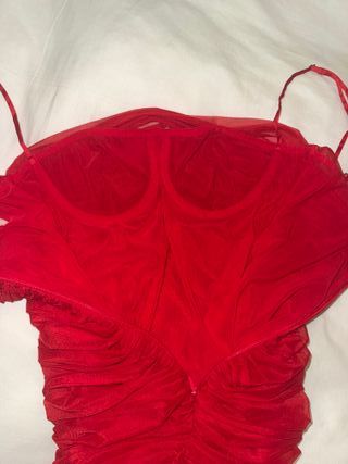 Vestido House of CB Rojo Talla S ( con Tara)