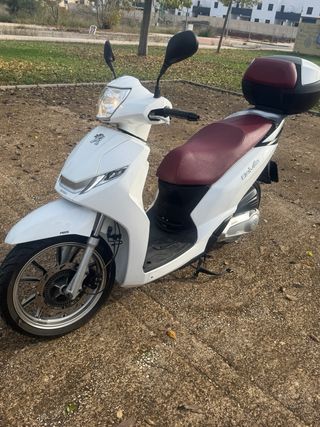 Peugeot Belville 125cc 6000km