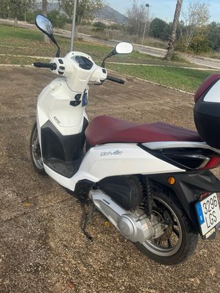 Peugeot Belville 125cc 6000km