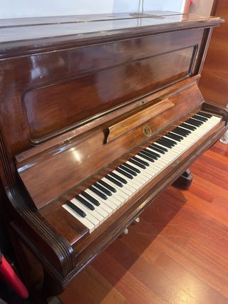 Piano Guarro Hermanos