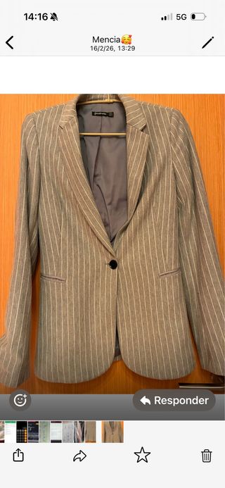 Americana Stradivarius gris