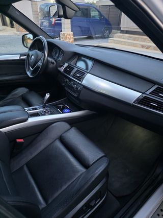 BMW X5 2010 Full extras
