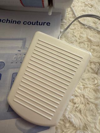 Máquina de coser de juguete, de imaginarium