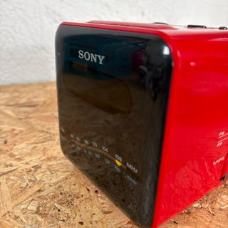 SONY DIGICUBE ICF-C101W ROSSA