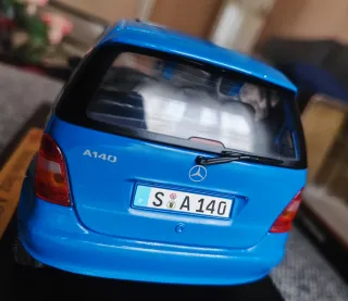 Maisto Mercedes-Benz A-Class 1997 1:18 Impecable