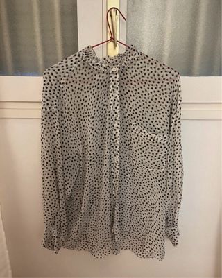 Camisa Zara lunares elegante