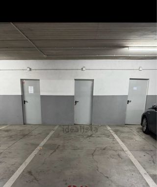 Alquiler plaza parking de 12 m2 y trastero de 5m2.