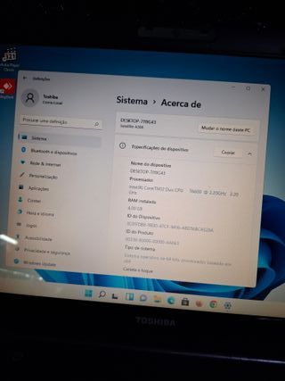 Toshiba Satellite 15.4 SSD Rápido Win 11