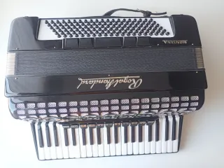 Acordeón Royal Standard Montana