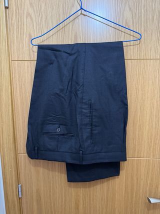 Traje Dustin Talla 58 negro