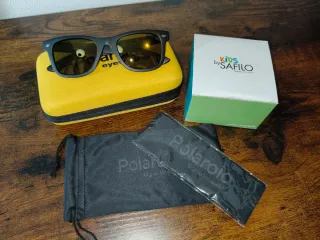 Occhiali da sole Polaroid neri e oro Kids