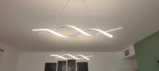 Lámparas colgantes modernas blancas