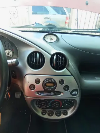 Ford Ka 2001