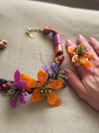 Set di gioielli multicolore