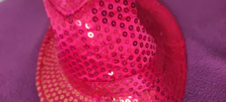 Sombrero rosa lentejuelas