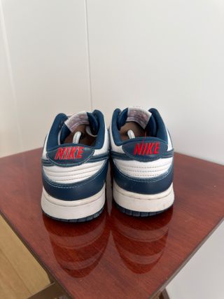 Nike Dunk Low Azul y Blanco
